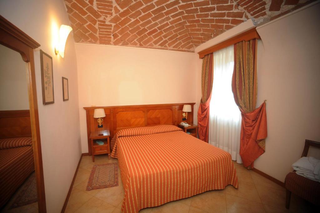 Hotel Acqui & Centro Benessere Acqui Terme Kamer foto