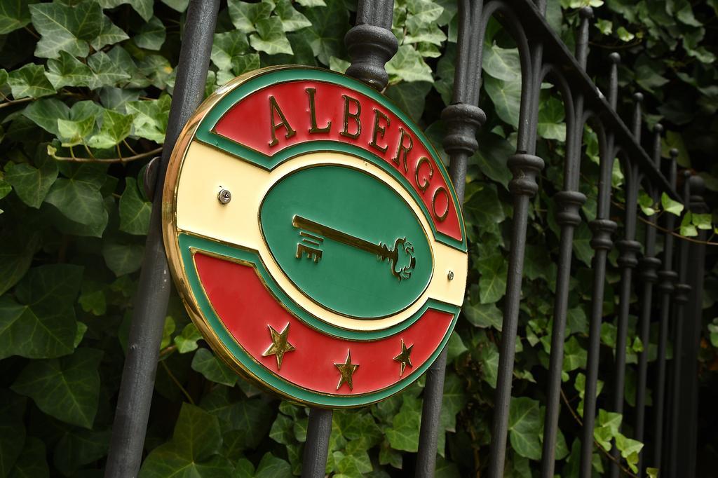 Hotel Acqui & Centro Benessere Acqui Terme Buitenkant foto